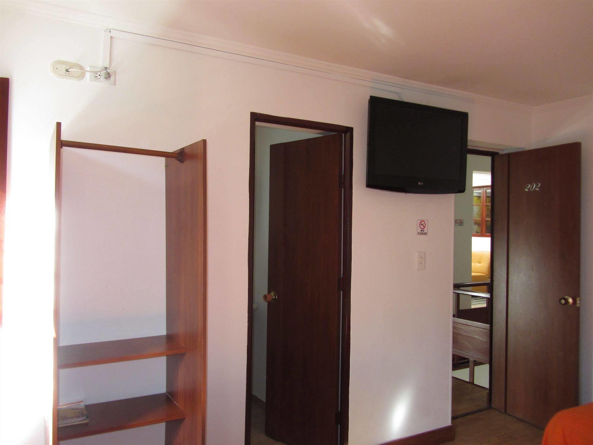 Ayenda Palermo Plaza Hotel Bogotá Exterior foto
